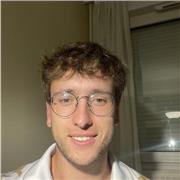 Prof de math compétent, jeune et dynamique qui aime transmettre